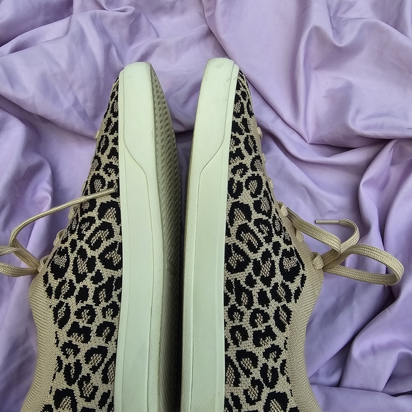 Rothys Tan and Black Print Women's Sneakers - Picture 5 of 7